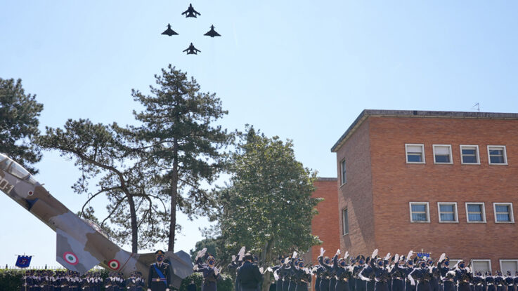 Concorso Scuola Militare Aeronautica 2023: date, prove e informazioni utili